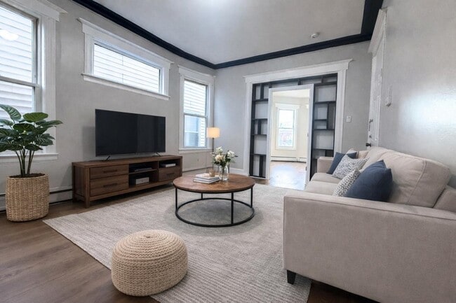 Building Photo - 162 Carteret Ave Unit 2