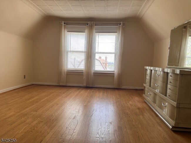 Photo - 75 Elm St Unit 3