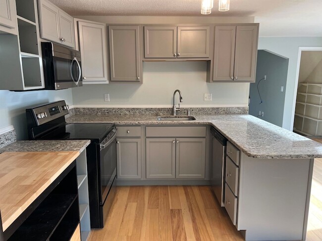 Photo - 81 Sentry Way