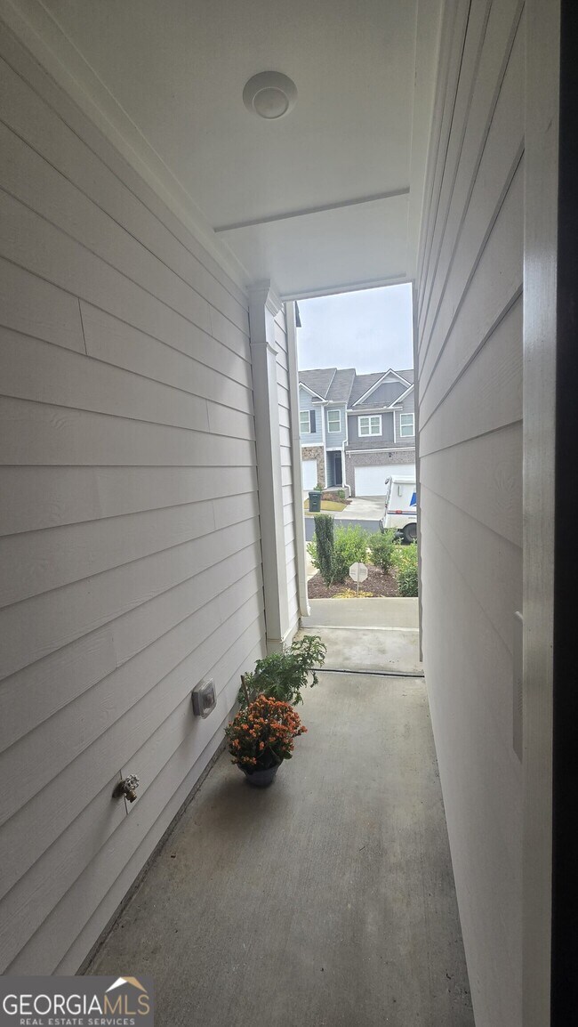 Photo - 364 Stoneybrook Dr