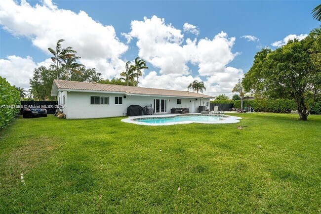 Photo - 10841 SW 127th St