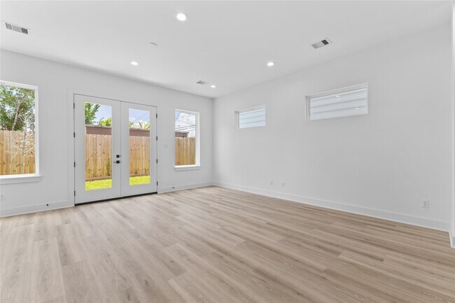 Photo - 3426 Bolin Rd