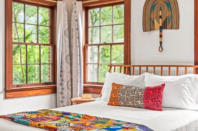 Photo - 949 Victory Dr SW