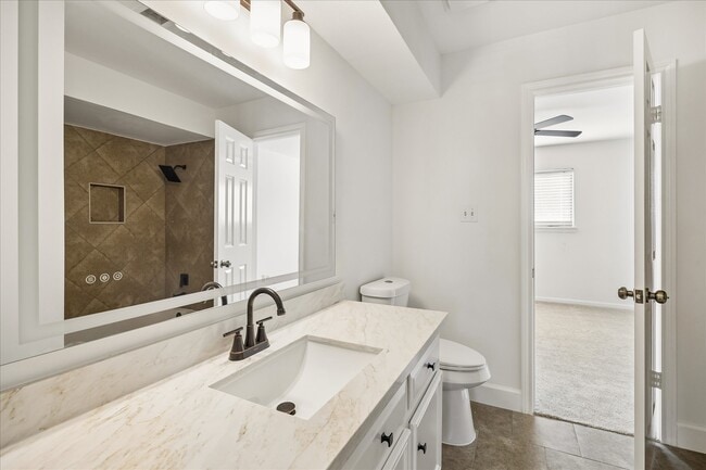 Photo - 15823 Pebble Bend Dr