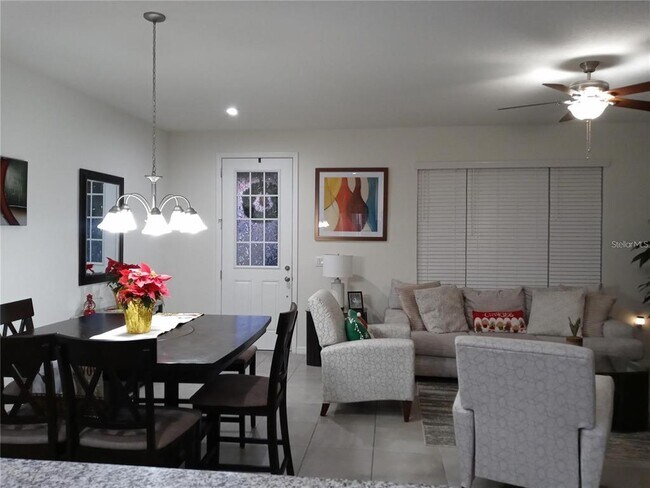 Photo - 2429 Varenna Loop