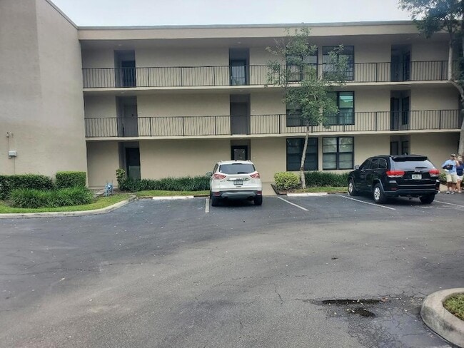 Photo - 1 Royal Palm Way Unit PH 301