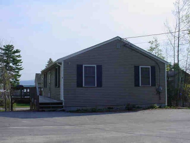 Photo - **WINTER RENTAL** Ready For Move In Now!