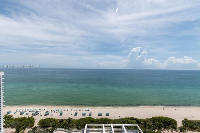Building Photo - 6799 Collins Ave Unit 1704 Rental