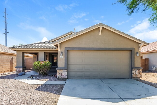 Building Photo - 14417 N Gil Balcome Ct