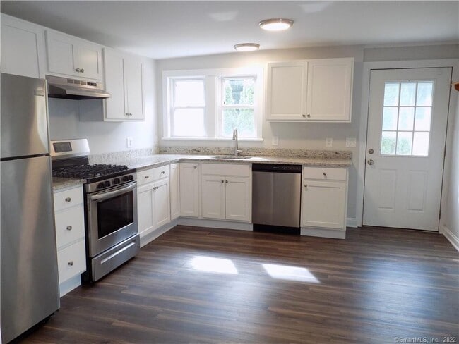 Photo - 168 Greenwood Ave Apartment