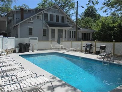 Building Photo - 867 Rosedale Rd NE Unit 4