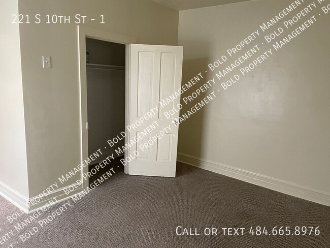 Photo - 221 S 10th St Unidad 1