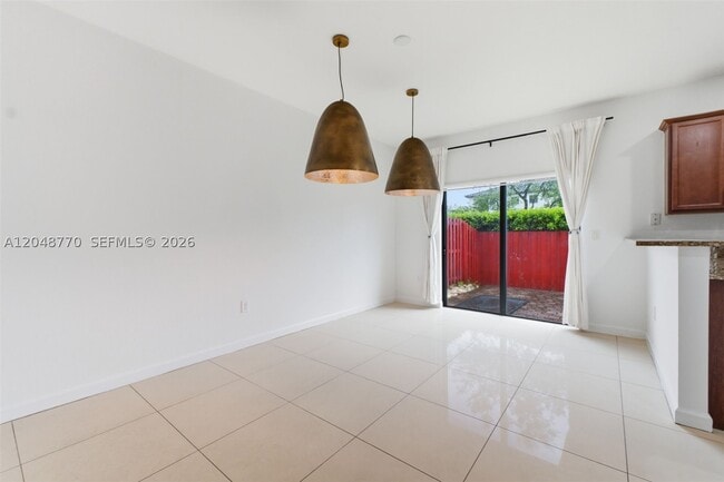 Photo - 8820 NW 103rd Ave