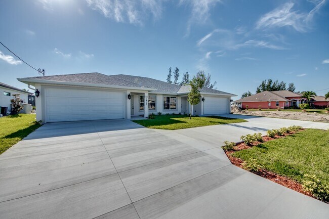 Photo - 3419-3421 SW 15th Pl Unit 3419 SW 15th Pl