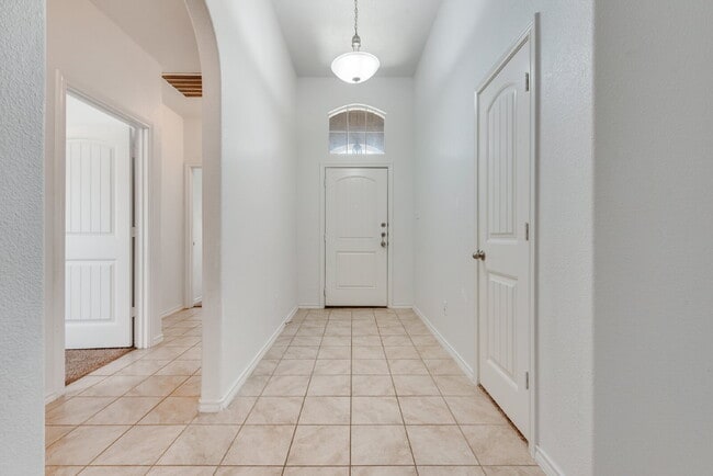 Photo - Attractive 4-Bedroom Home in Villages of Eagle Mountain!