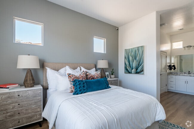 Building Photo - Avilla Palomino Rental