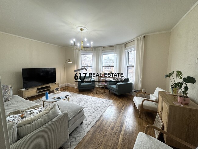 Building Photo - 11 Euston St