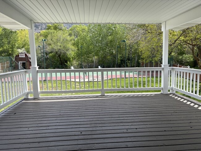 Photo - 10436 Edinburgh Dr