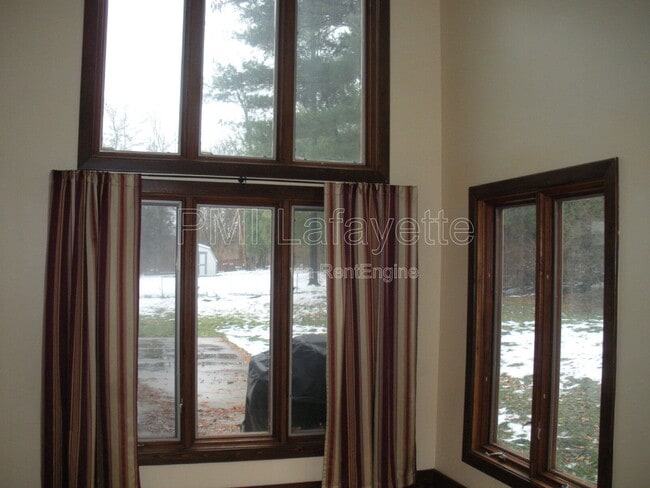 Photo - 2547 Nottingham Pl