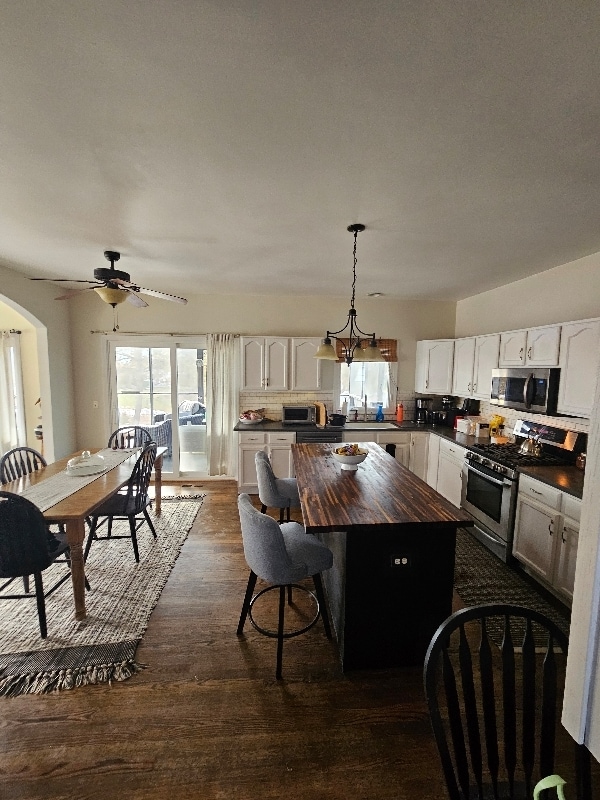 Photo - 492 Spring Ridge Dr