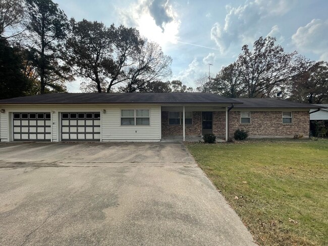 Building Photo - Great rental in Sherwood