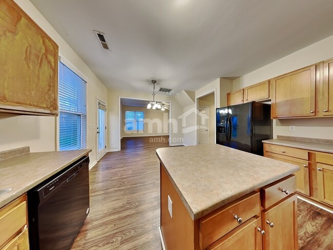 Photo - 129 Hardaway Pt