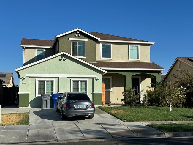 Photo - Beautiful Northside Los Banos Rental