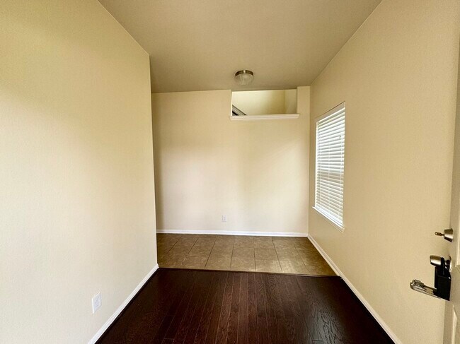 Photo - 8230 Polaris Point Ln