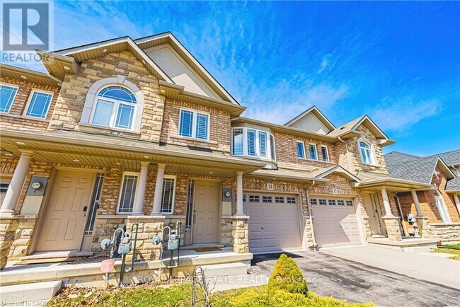 Photo - 35 Charleswood Cres