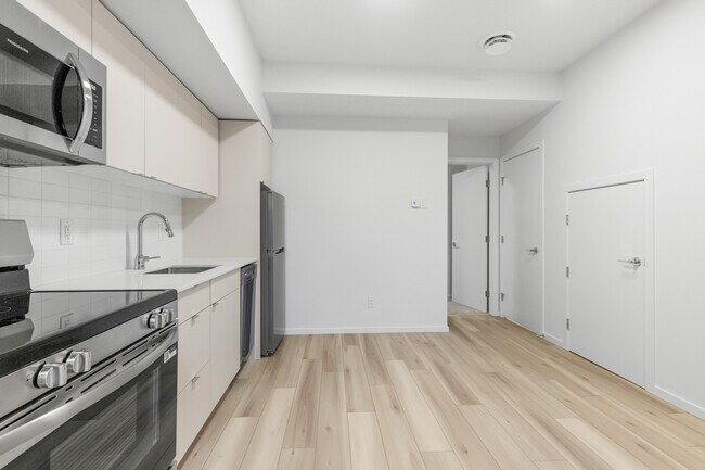 Photo - 11440-11487 87 St NW Unit BSMT 1