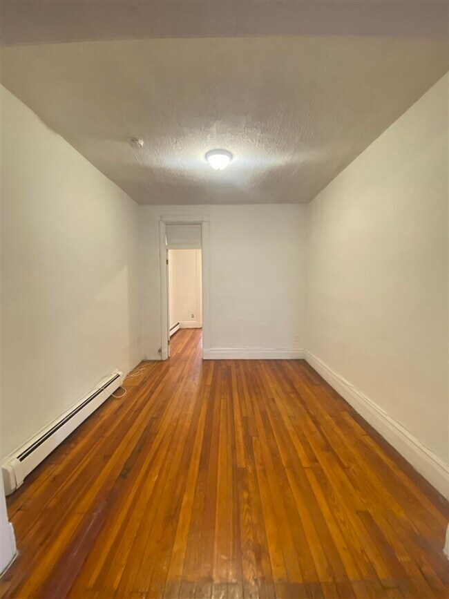 Photo - 112 14th St Unit 7