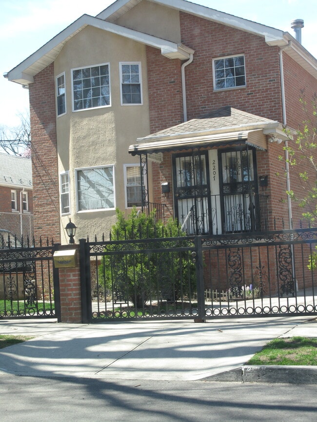 Front of the Home. - 2207 Delanoy Ave Unit #2