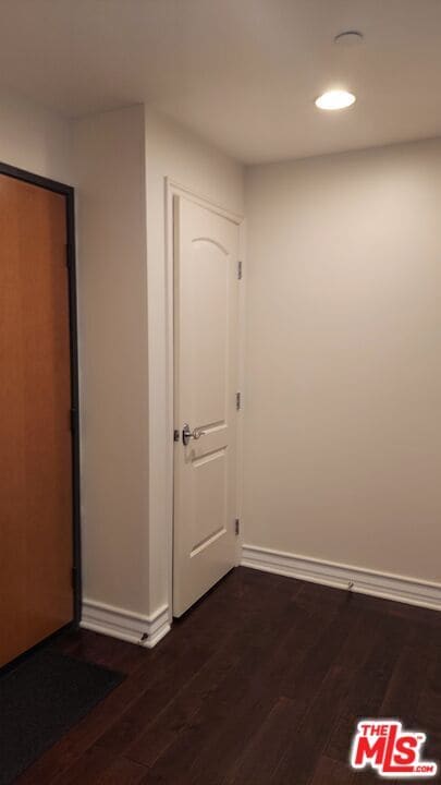 Photo - 1726 S Bentley Ave Unidad 304