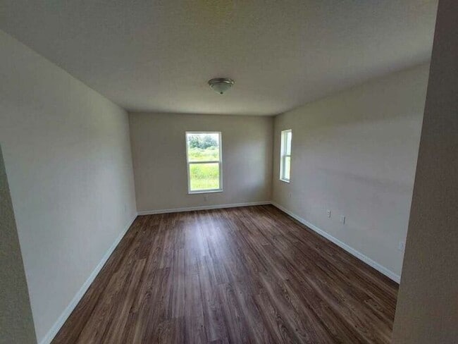 Photo - BARNS-120 N CUNNINGHAM AVE