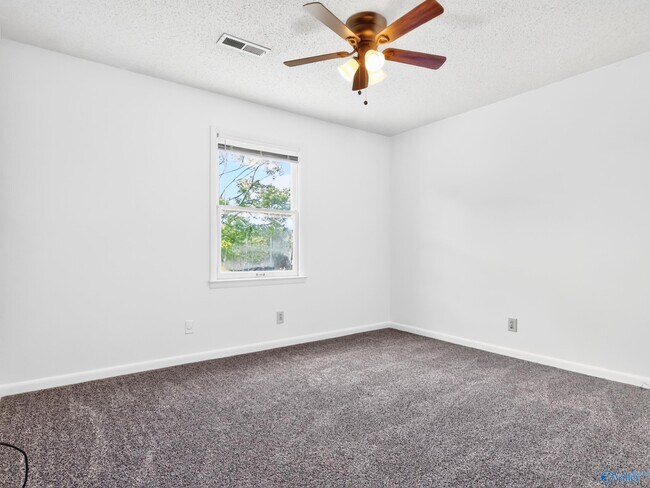 Photo - 6209 Friar Tuck Dr NW Unidad A and B