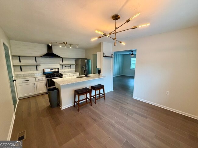 Photo - 95 Thirkield Ave SE