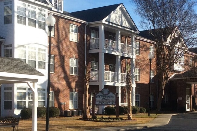 Photo - HOLLADAY MANOR