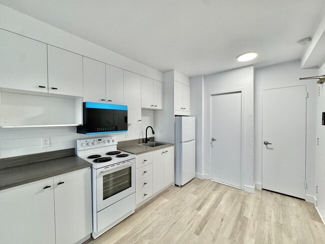 Studio - 4050 boulevard Rosemont - 4050 Rosemont