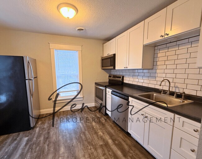 Photo - 133 S Lincoln St