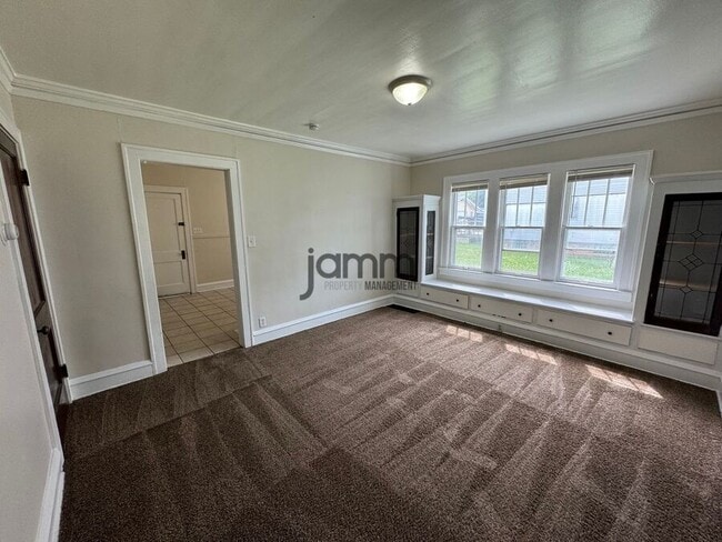 Photo - 3705 Cypress Ave Unit 3705 Cypress Ave (Down)