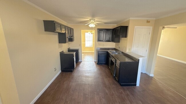 Photo - 4482 Longtree Ave