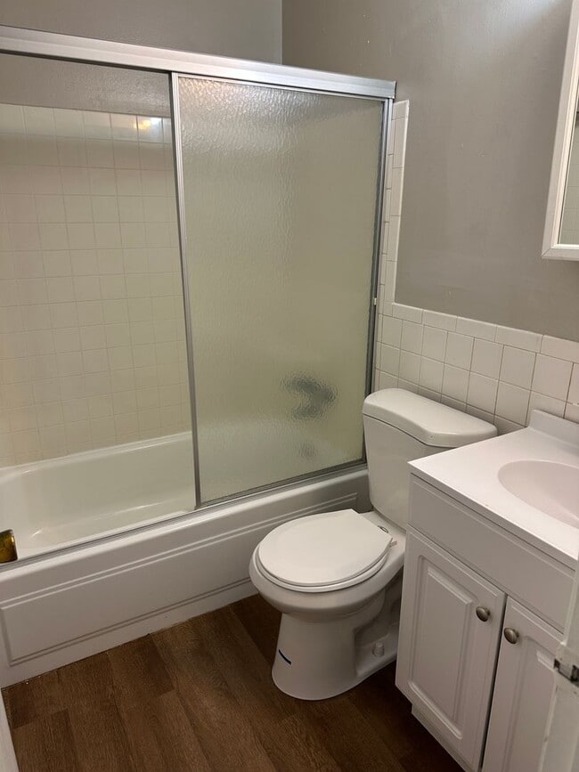 Photo - The Rockport - 1 and 2 bedroom apts