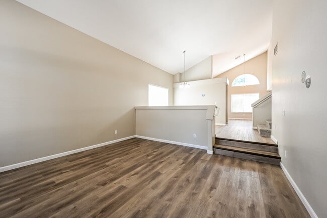 Photo - 15825 W Redfield Rd