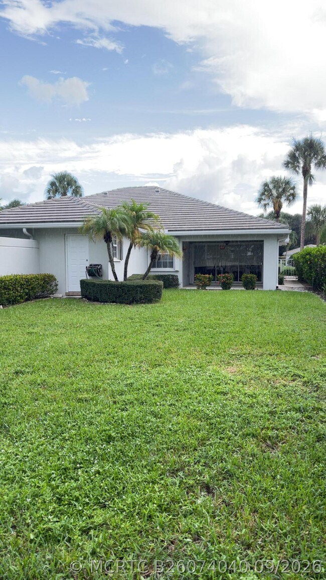 4426 Lacey Oak Dr