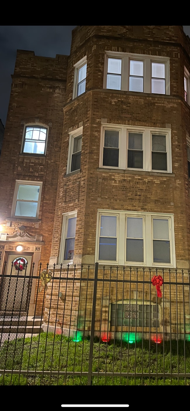 Building Photo - 7531 S Phillips Ave Unit 3 Rental