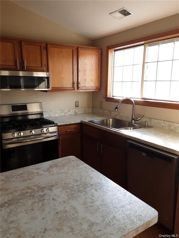 Photo - 3424 Whispering Hills Dr