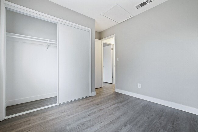 Oak Park Townhomes