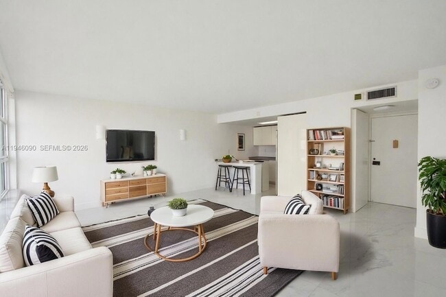 Photo - 1440 Brickell Bay Dr Unit 709