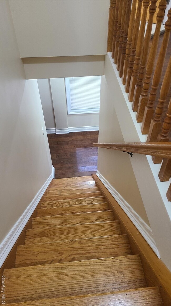 Photo - 92-16 218th Pl