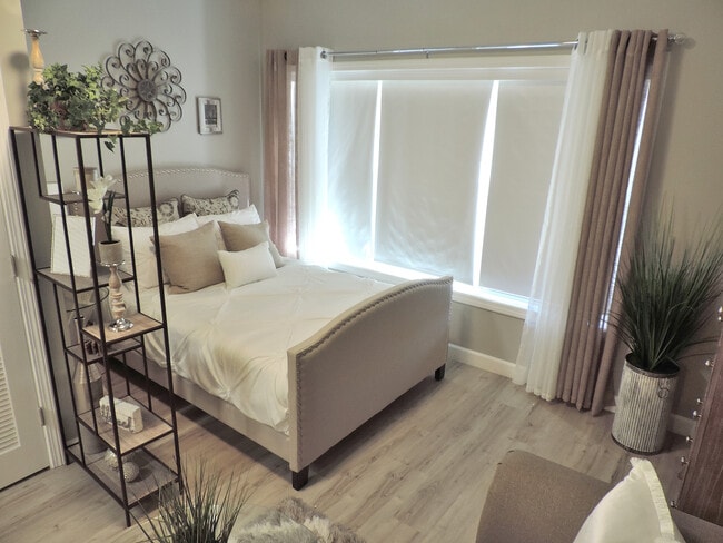 Lofts at 335
